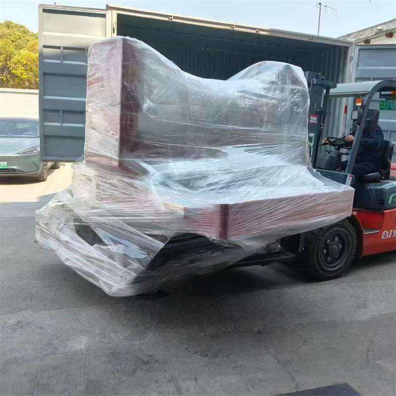 朗县克拉玛依区：物流专线的高效货运之旅
